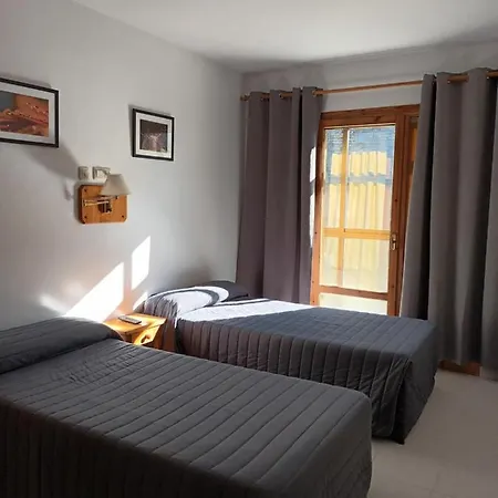 Hotel Familiar Maximina *