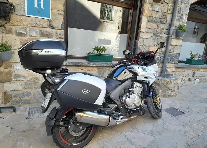 Familiar Maximina Sallent De Gallego